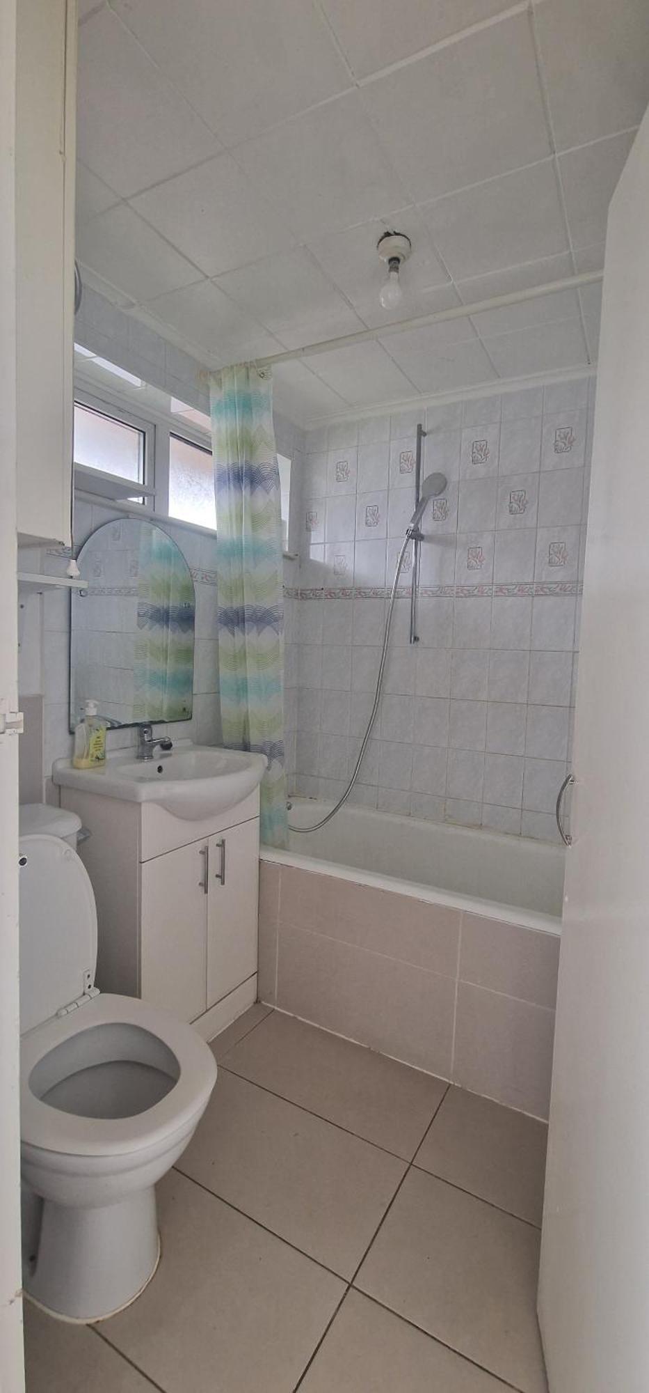 Northolt  Ritz Place 2 מראה חיצוני תמונה